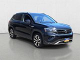 Used 2022 Volkswagen Taos SE image 3