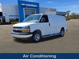 Used 2022 Chevrolet Express 2500 w/ Driver Convenience Package image 4