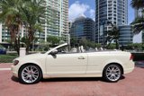 Used 2010 Volvo C70 T5 image 2