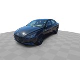Used 2022 Hyundai Elantra SEL w/ Convenience Package image 3