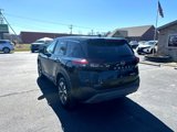 Used 2023 Nissan Rogue SV image 3