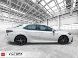 Used 2022 Toyota Camry SE image 2