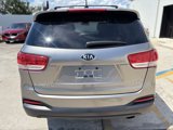 Used 2016 Kia Sorento LX image 4