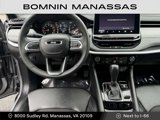 Used 2024 Jeep Compass Latitude image 2