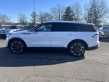 Used 2022 Lincoln Aviator Reserve w/ Equipment Group 201A image 2
