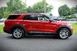 Used 2023 Ford Explorer XLT image 4