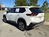 Used 2023 Nissan Rogue SV image 3