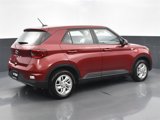Certified 2025 Hyundai Venue SE image 3