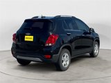 Used 2019 Chevrolet Trax LT w/ LT Convenience Package image 5