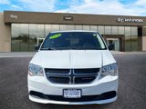 Used 2019 Dodge Grand Caravan SE w/ UConnect Hands-Free Group image 2