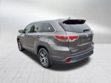 Used 2016 Toyota Highlander XLE image 6