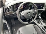 Used 2021 Volkswagen Jetta SEL Premium image 2