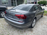 Used 2017 Volkswagen Passat 1.8T SE image 5