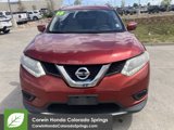 Used 2016 Nissan Rogue SV image 2