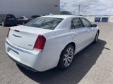 Used 2018 Chrysler 300 Touring L image 5