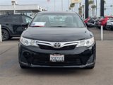 Used 2014 Toyota Camry L image 2