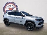 New 2025 Jeep Compass Latitude w/ Altitude Special Edition image 2