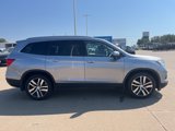 Used 2017 Honda Pilot Touring image 3