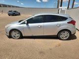 Used 2015 Ford Focus Titanium image 2