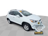 Used 2020 Chevrolet Trax LT w/ LT Convenience Package image 2