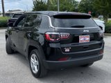 Used 2023 Jeep Compass Sport image 3