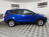 Used 2017 Ford Escape SE image 2