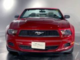 Used 2010 Ford Mustang Convertible image 3