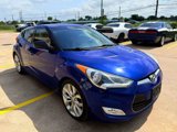 Used 2012 Hyundai Veloster w/ Style Pkg image 5