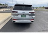 Used 2022 Jeep Grand Cherokee L Overland w/ Luxury Tech Group IV image 4