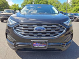 Certified 2020 Ford Edge SE image 3