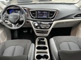 Used 2022 Chrysler Voyager LX image 3