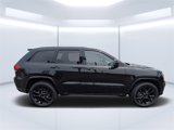 Used 2020 Jeep Grand Cherokee Altitude image 2