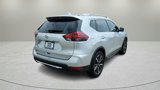 Used 2018 Nissan Rogue SL w/ Premium Package image 3
