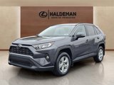 Used 2021 Toyota RAV4 XLE image 3