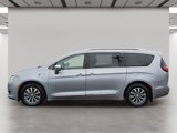 Used 2020 Chrysler Pacifica Limited w/ Advanced Safetytec Group image 3
