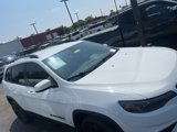 Used 2020 Jeep Cherokee Latitude Plus image 3