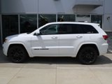 Used 2017 Jeep Grand Cherokee Altitude image 6
