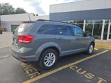 Used 2019 Dodge Journey SE w/ Premium Group image 3