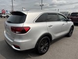 Used 2019 Kia Sorento LX w/ LX Convenience Package image 6