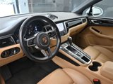 Certified 2018 Porsche Macan image 5