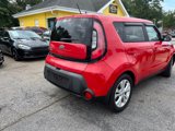 Used 2015 Kia Soul + image 5