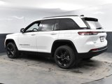 New 2025 Jeep Grand Cherokee Altitude image 4