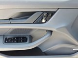 Used 2021 Porsche Taycan image 5