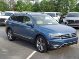 Used 2018 Volkswagen Tiguan SEL Premium image 3