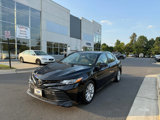 Used 2020 Toyota Camry LE image 2