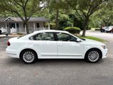 Used 2017 Volkswagen Passat 1.8T SE w/ SE Lighting Package image 6