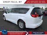 Used 2023 Chrysler Voyager LX image 5