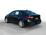 Used 2021 Toyota Corolla LE image 3
