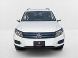 Used 2016 Volkswagen Tiguan S image 2
