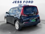 Used 2022 Kia Soul LX image 5